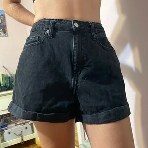 Wild fable mom shorts in black